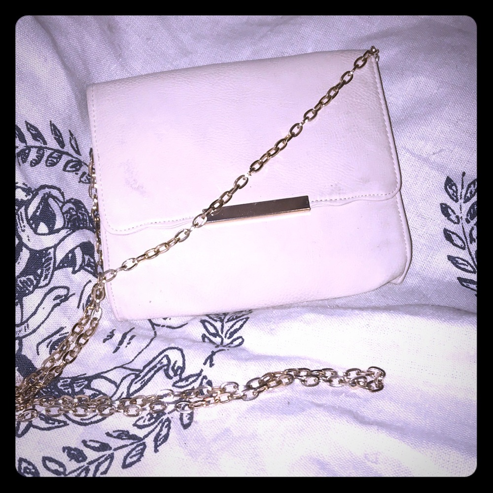Chain Mini Crossbody Bag